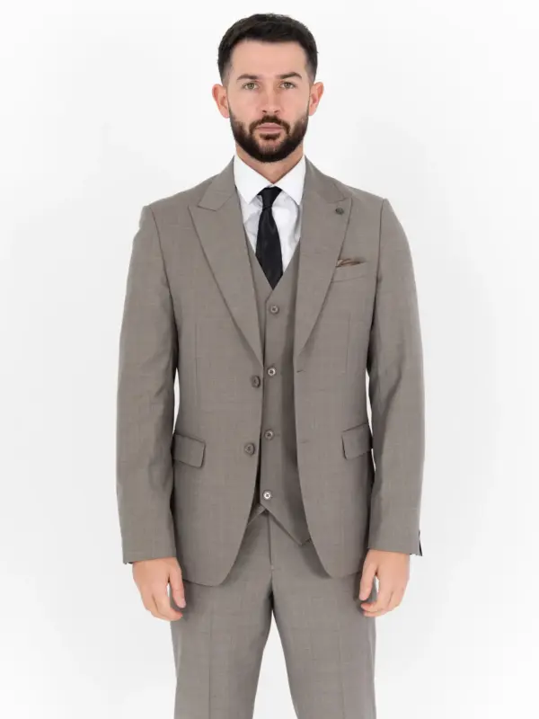 Ralph - Straw Three Piece Suit 15 Ralph - straw three piece suit