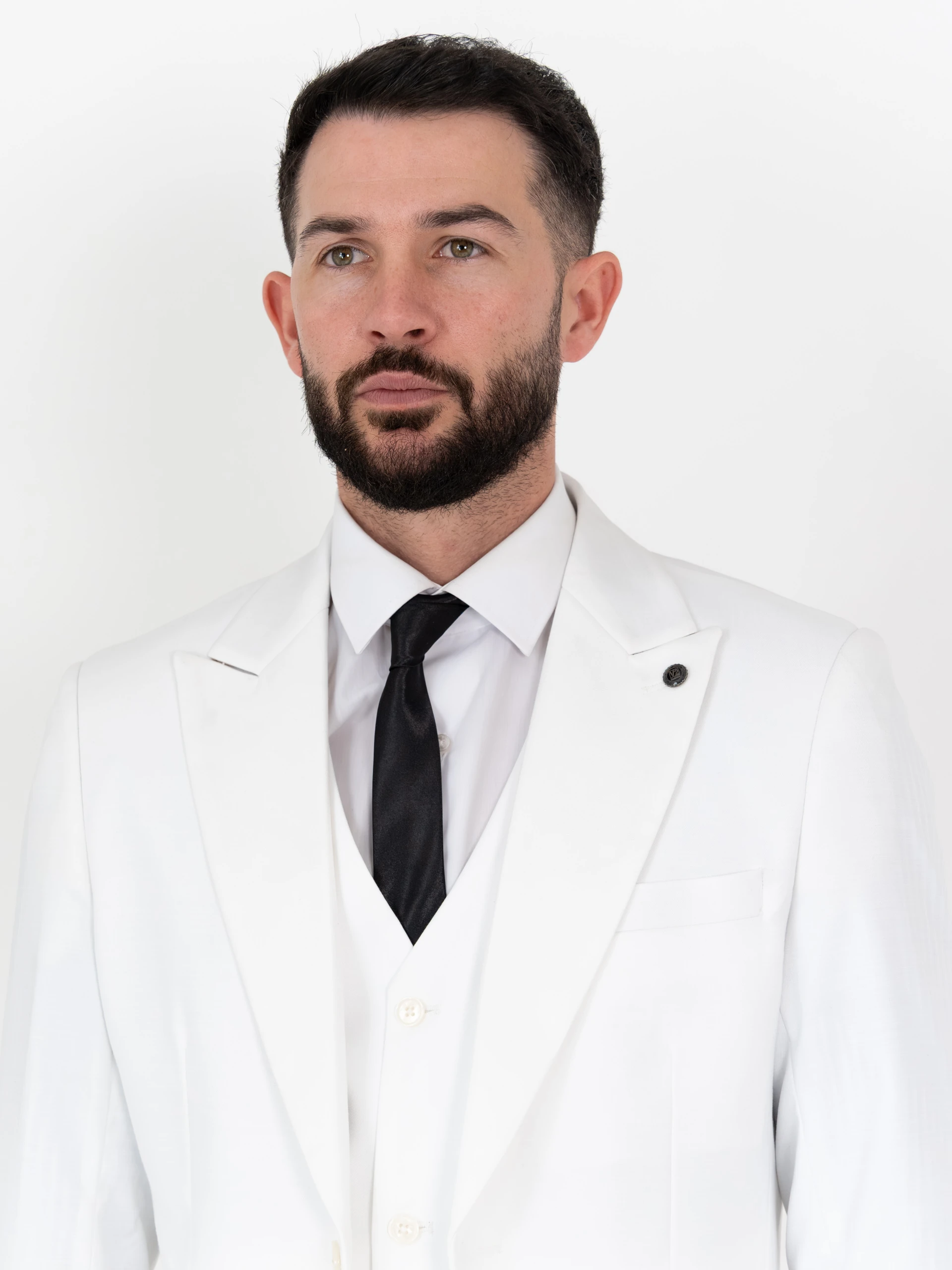 Scott - White Three Piece Suit 3 Scott - white three piece suit - image 3