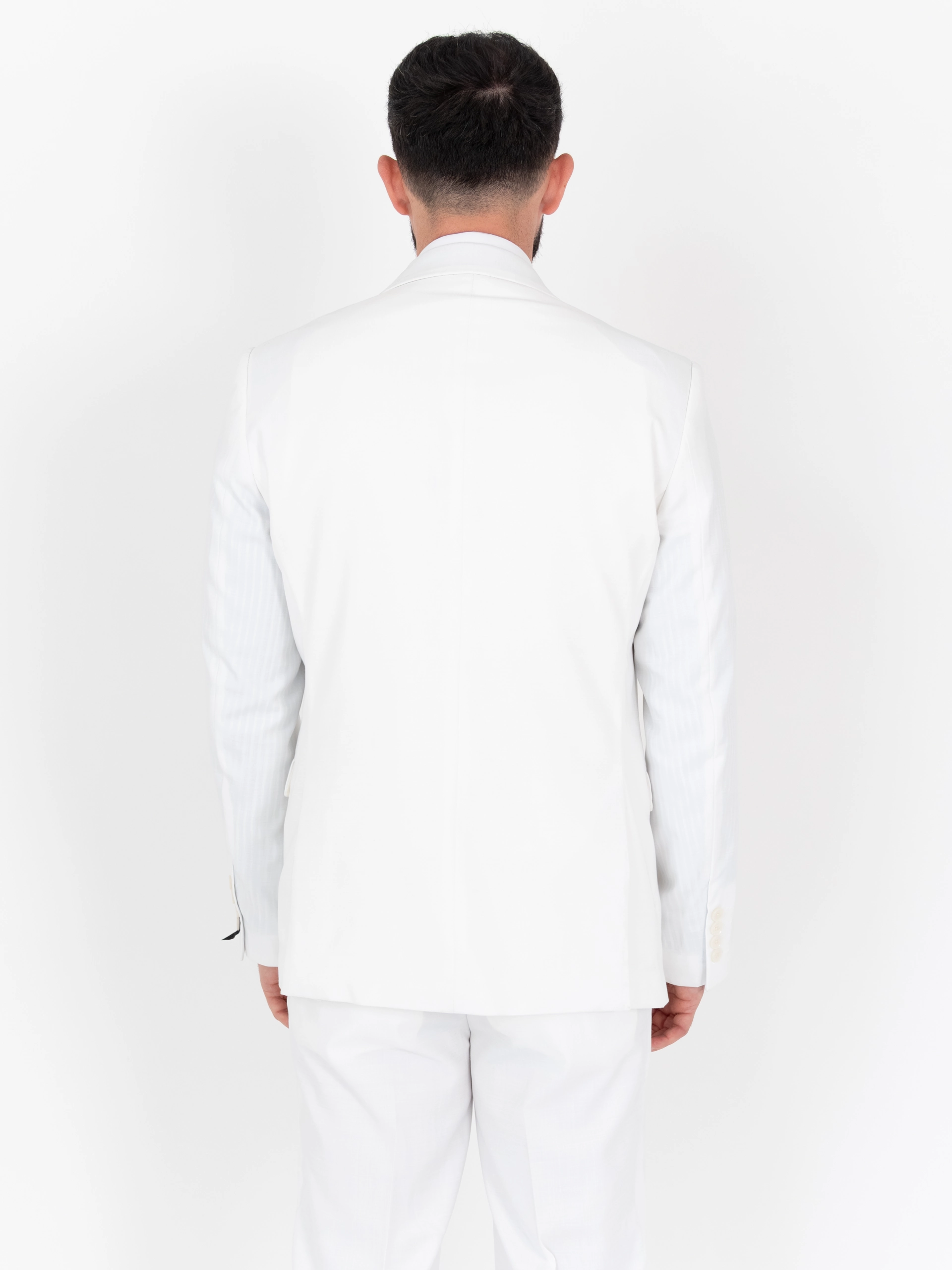 Scott - White Three Piece Suit 5 Scott - white three piece suit - image 5