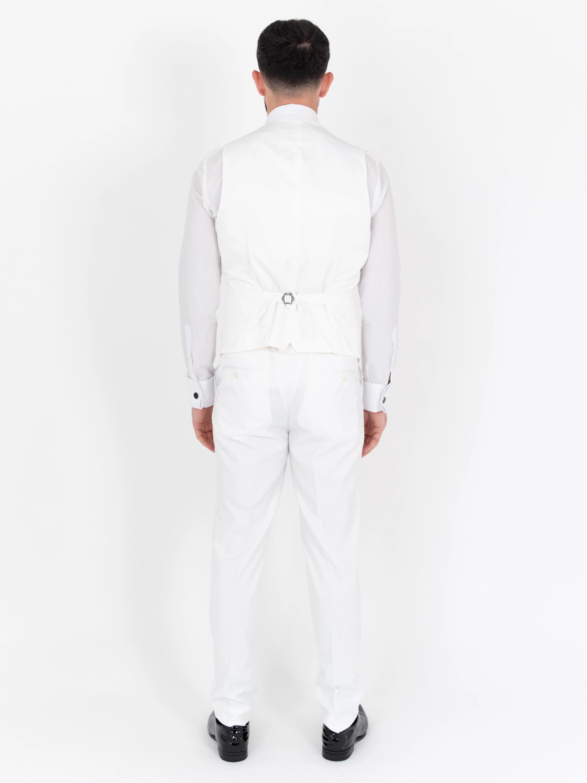 Scott - White Three Piece Suit 9 Scott - white three piece suit - image 9